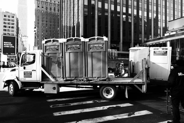 Best Porta potty rental near me  in North Miami Beach, FL